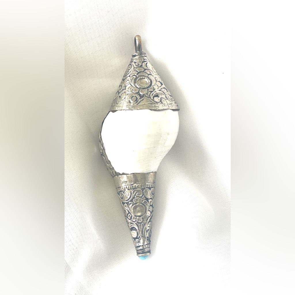 Natural Shell Conch Tibetan Pendant 99$